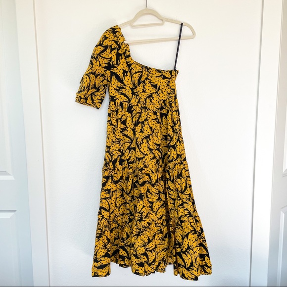 Anthropologie Farm Rio Banana One-Shoulder Midi Dress - Picture 7 of 10